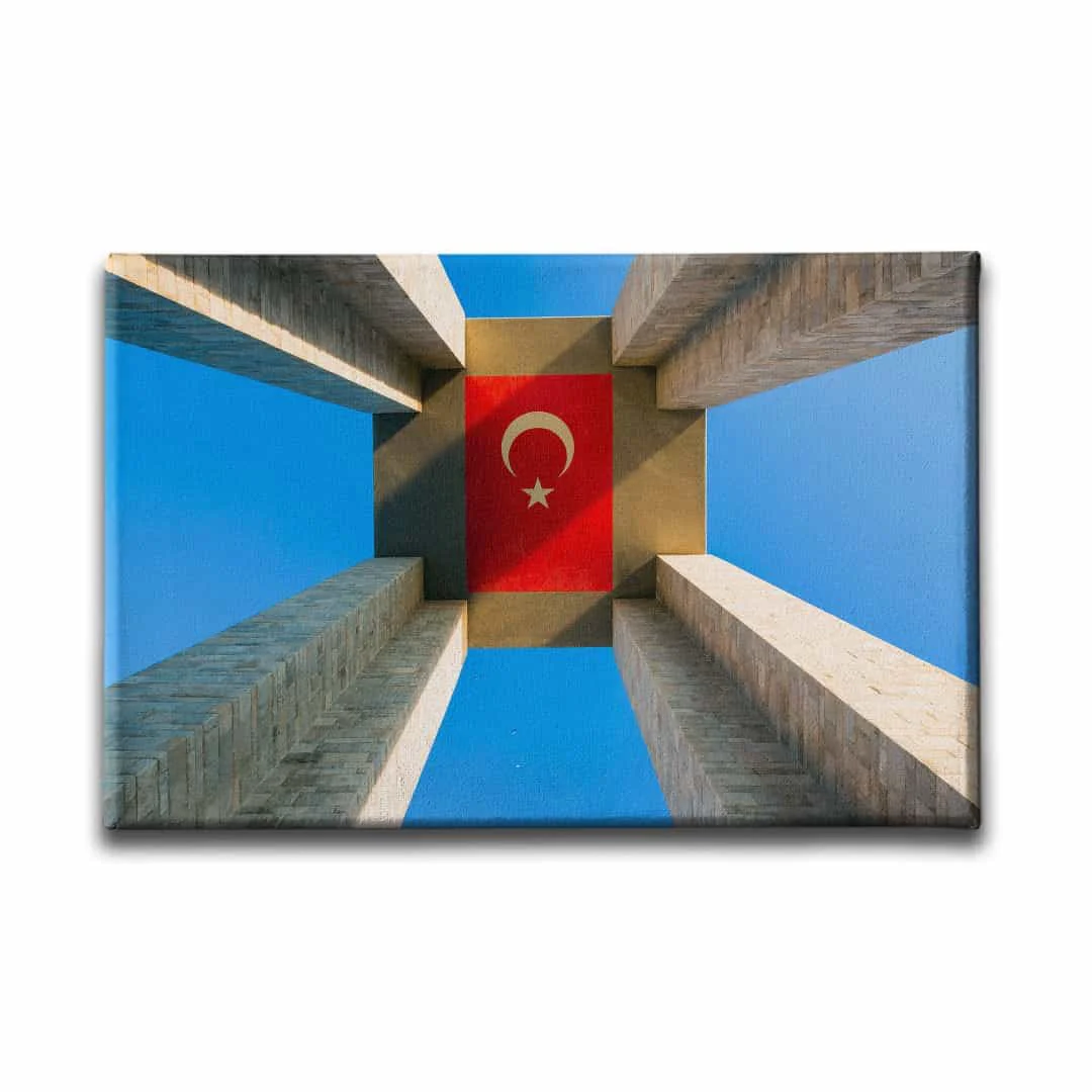 Sehitlik Turk Bayragi Kanvas Tablo